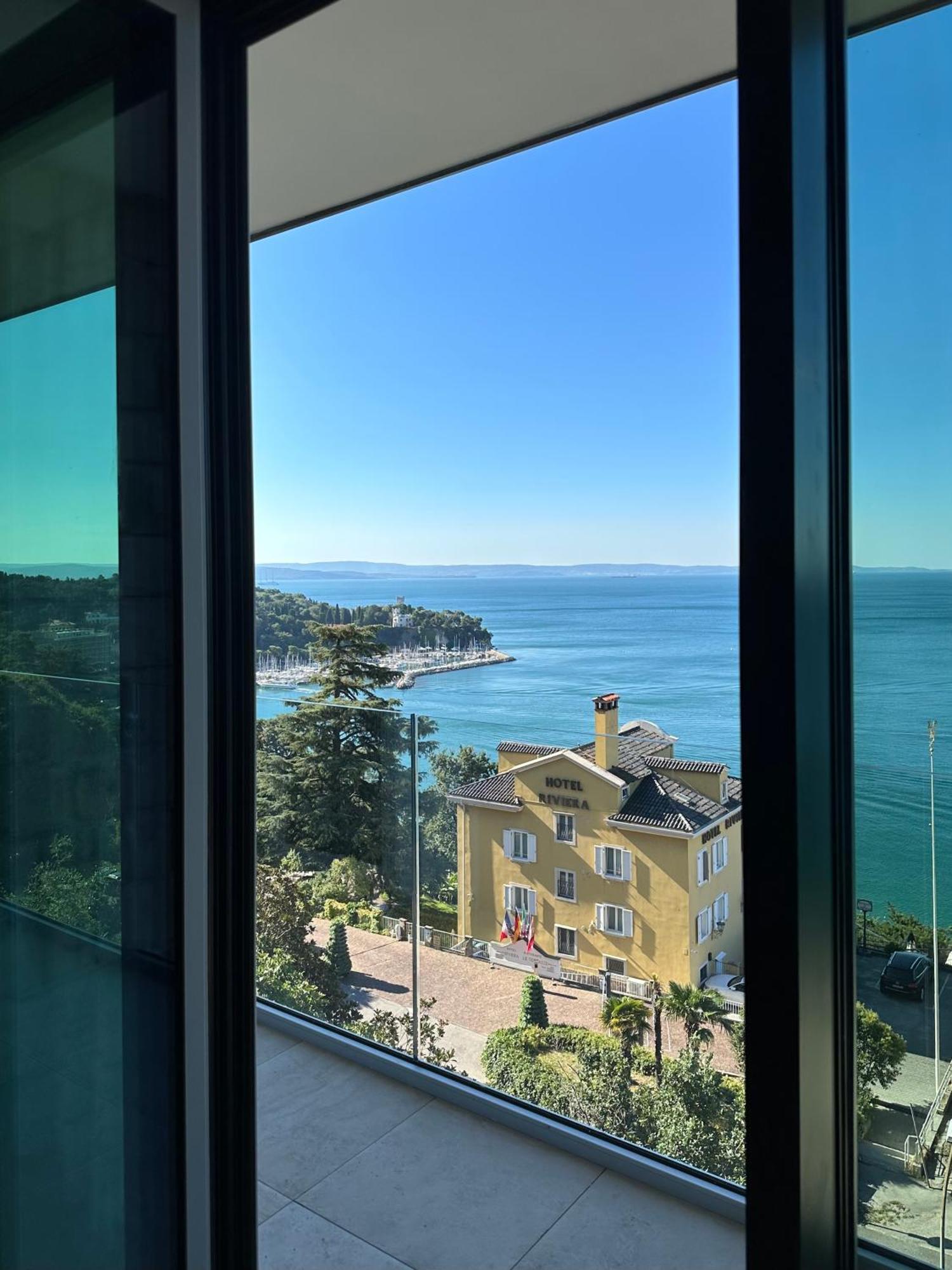 Maximilians Residence Trieste Exterior foto